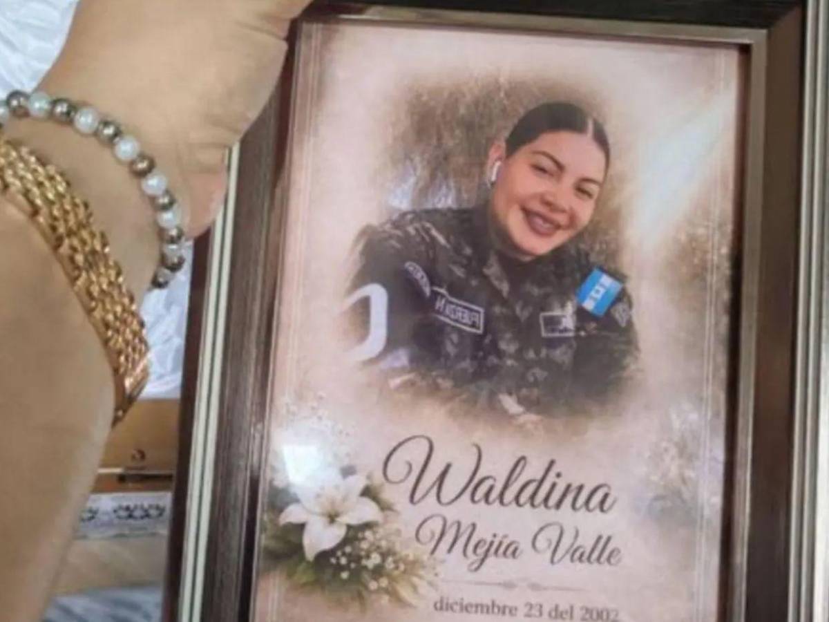 ATIC: Con su arma de reglamento agente Emilia mató a infante de marina Waldina Mejía