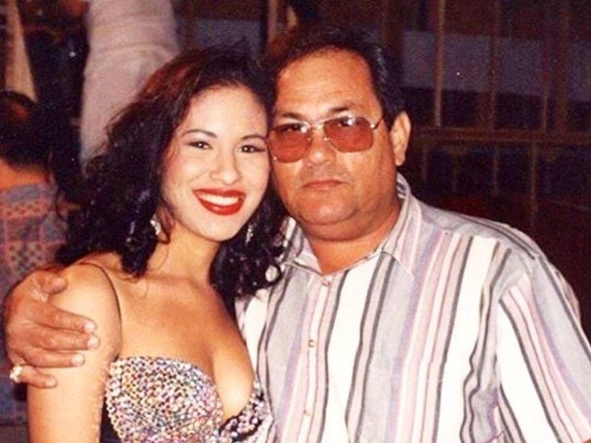 Hermano de Selena revela detalles de la muerte de  Abraham Quintanilla