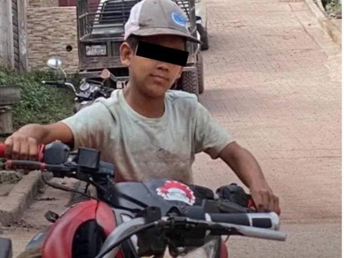 Lo habrían asesinado de varias puñaladas: Gustavo Pérez, de 14 años, fue encontrado en un parque