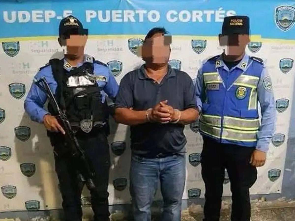 Bebé que murió era su hijo: conductor que cruzó un semáforo en rojo iba a celebrar su cumpleaños
