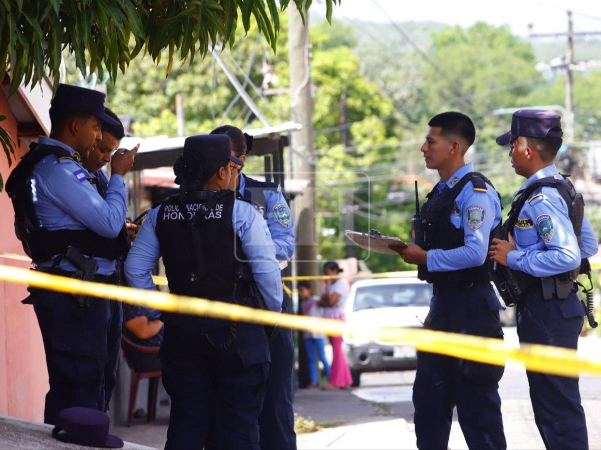 ​​​​Desconsuelo, llanto y dolor entre familiares de anciana de 96 años que murió carbonizada en Cortés