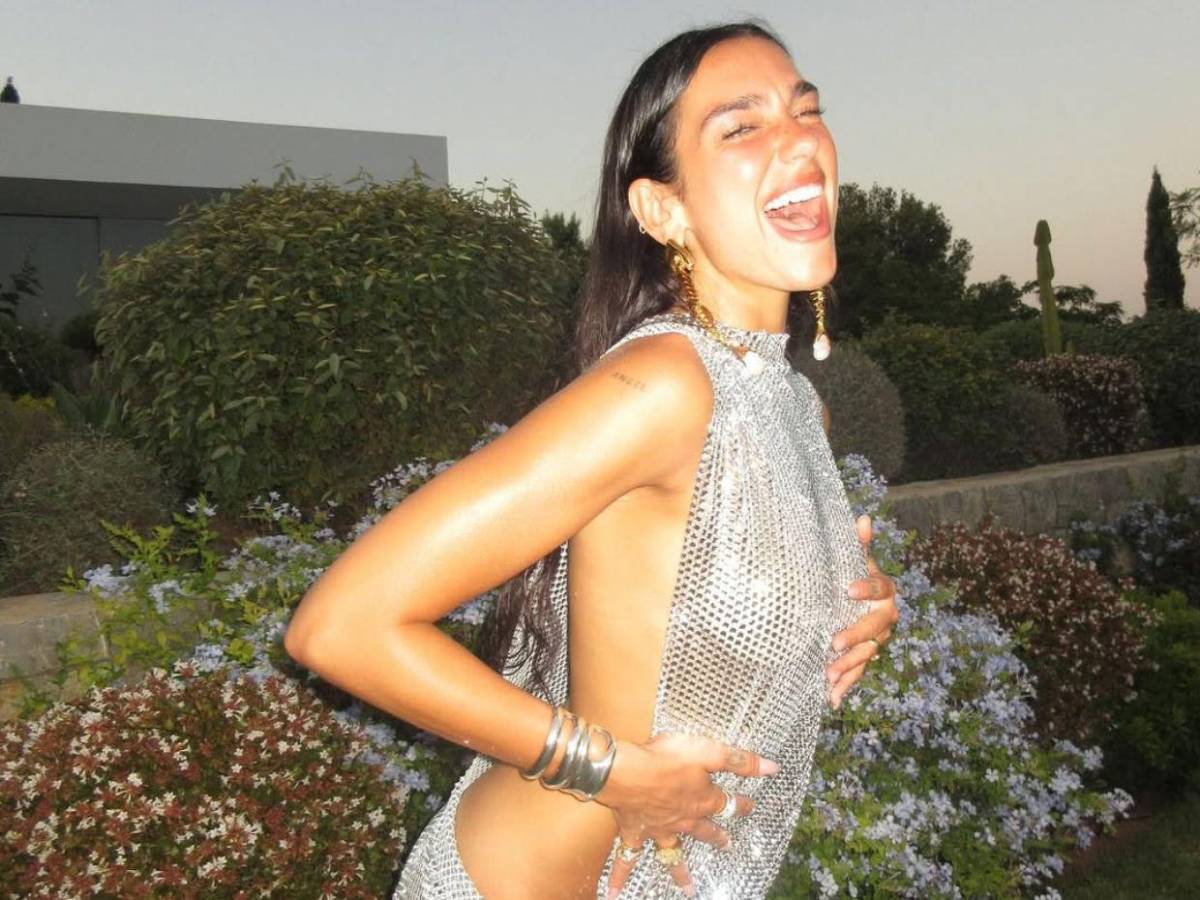 Dua Lipa llega a los 30: así celebró la artista británica su cumpleaños