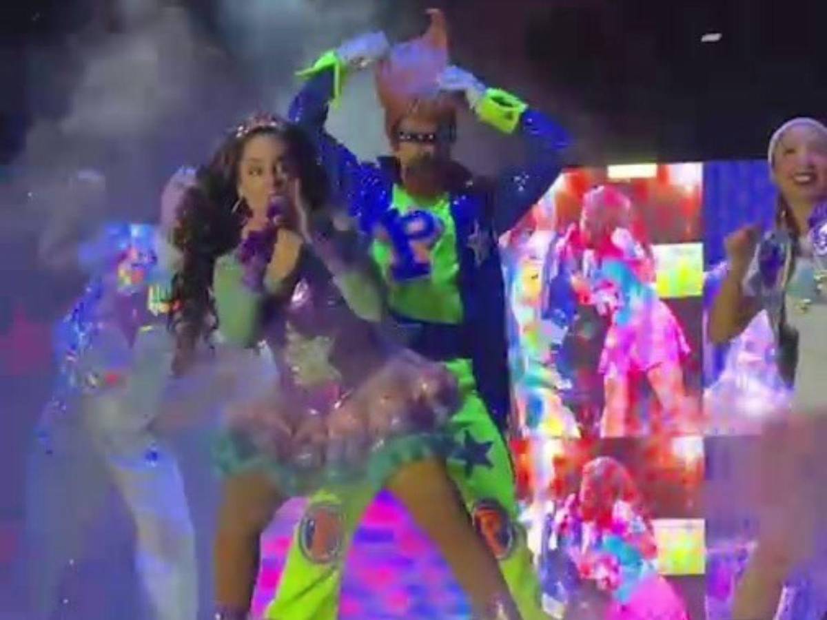 ¿Qué ha sido de Tatiana? La reina de los niños ahora canta en discos para sus fans de los 90