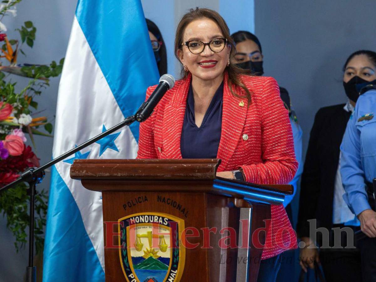 Xiomara Castro se reunirá con diputados de Libre para buscar fin a la crisis
