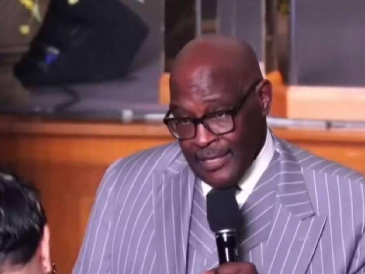 Pastor en EE UU reprocha a miembro de iglesia porque solo le donó $1,200: esto le dijo