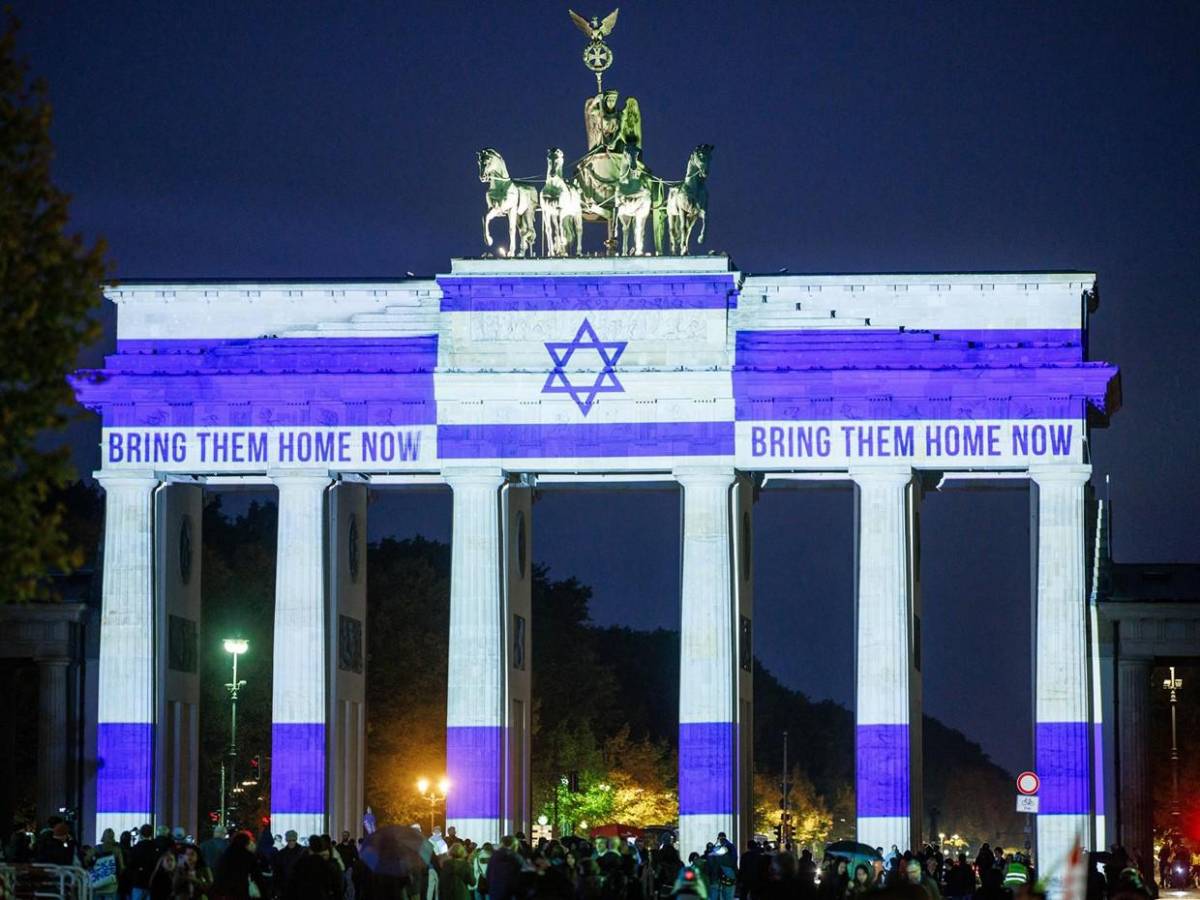 Sus hijos e hijas fueron secuestrados y llevados a la oscuridad del cautiverio: Israel recuerda víctimas del ataque de Hamás