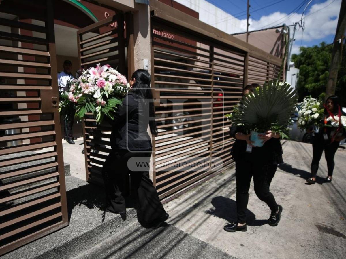 Así se vive el doloroso velorio de víctimas en Quimistán, Santa Barbará