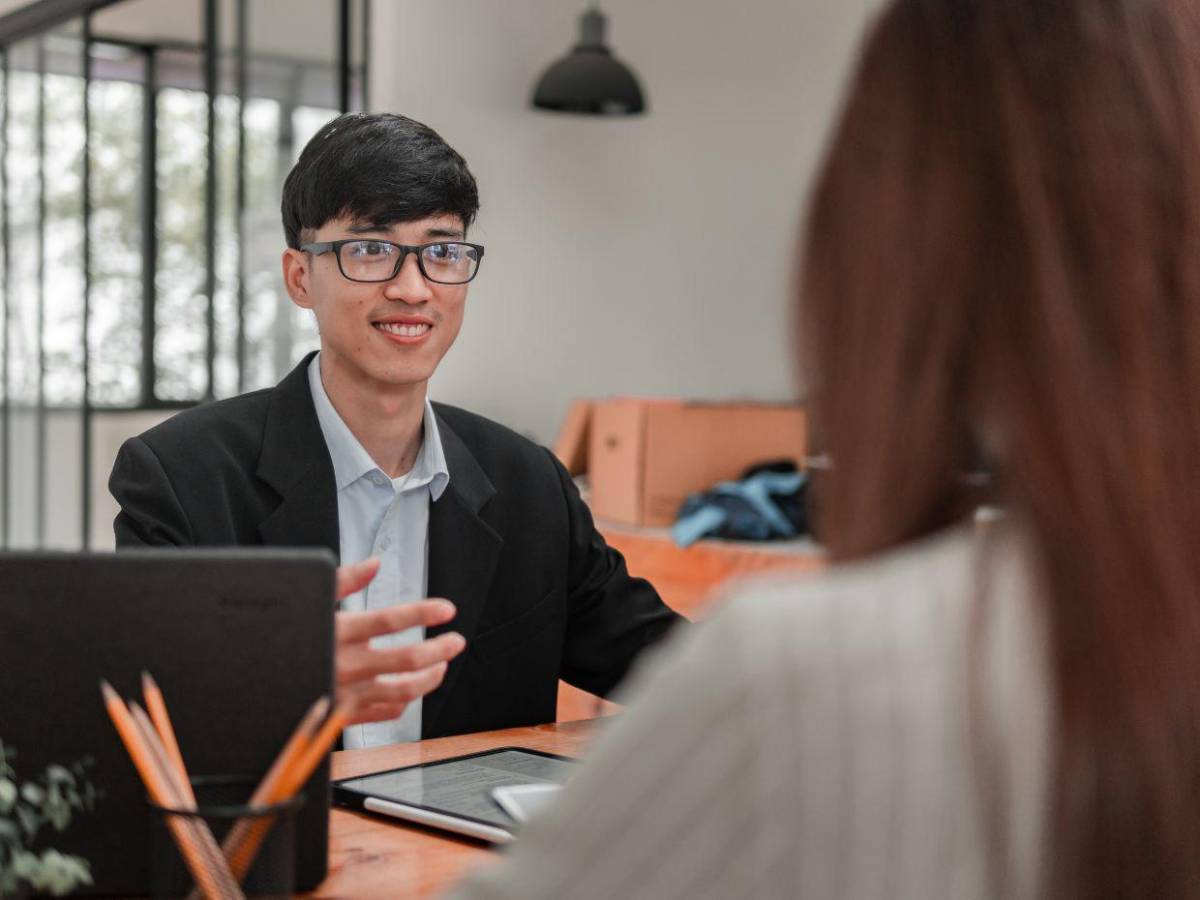 Diez deberías para triunfar en una entrevista de trabajo