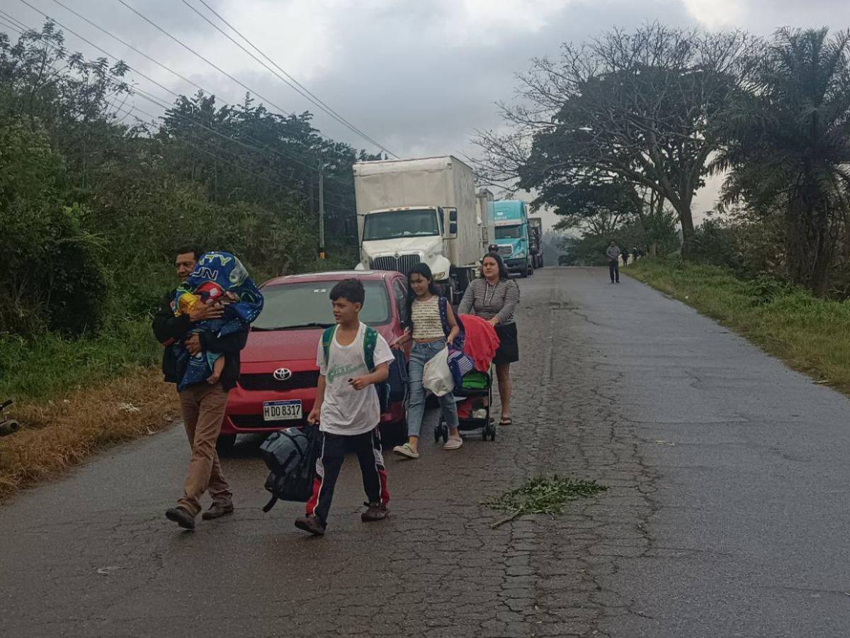Socavón deja incomunicado punto fronterizo entre Honduras y Nicaragua