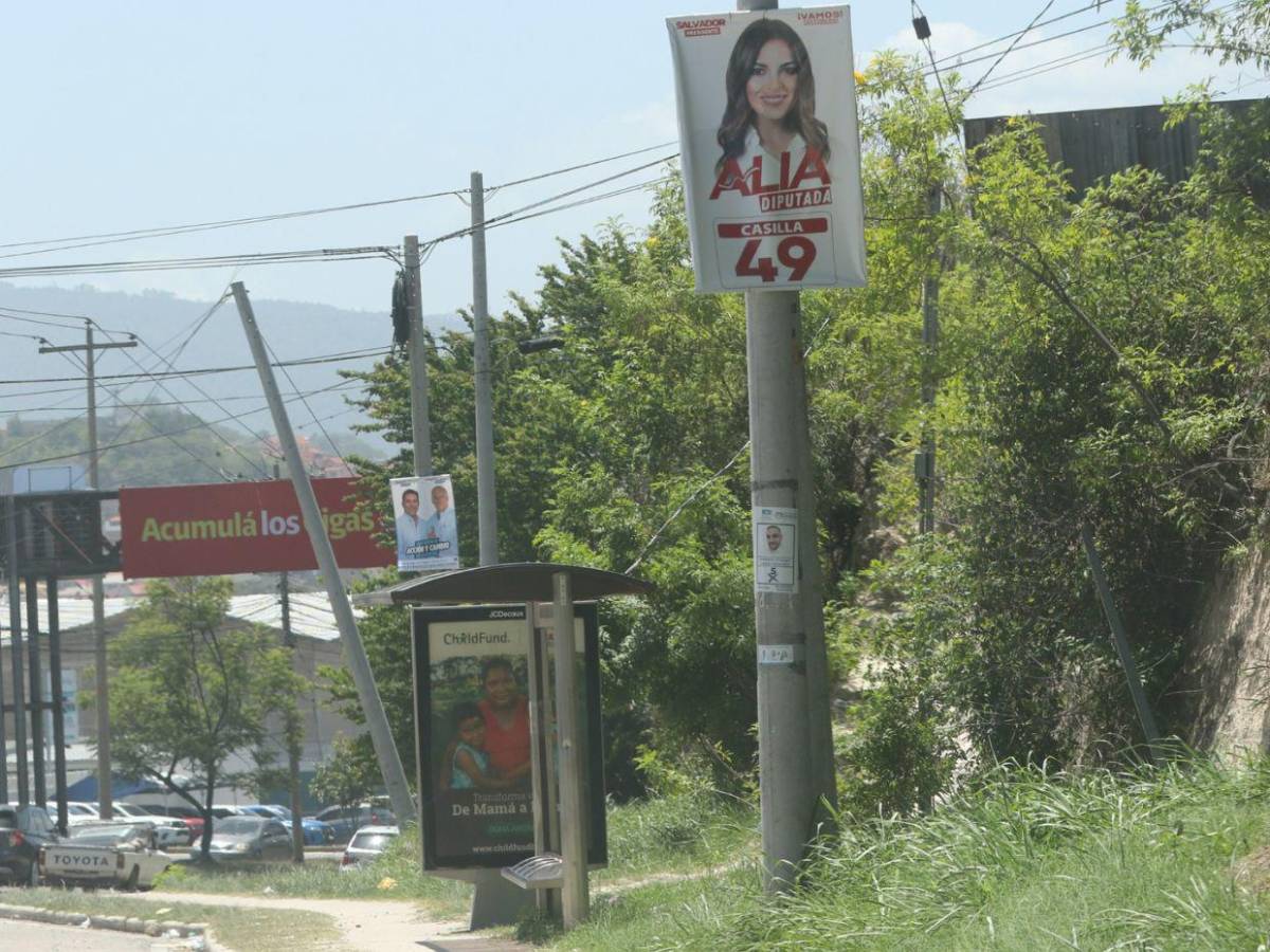Sin los rostros de Rixi y Nasralla, arrancan propagandas electorales en las calles de la capital