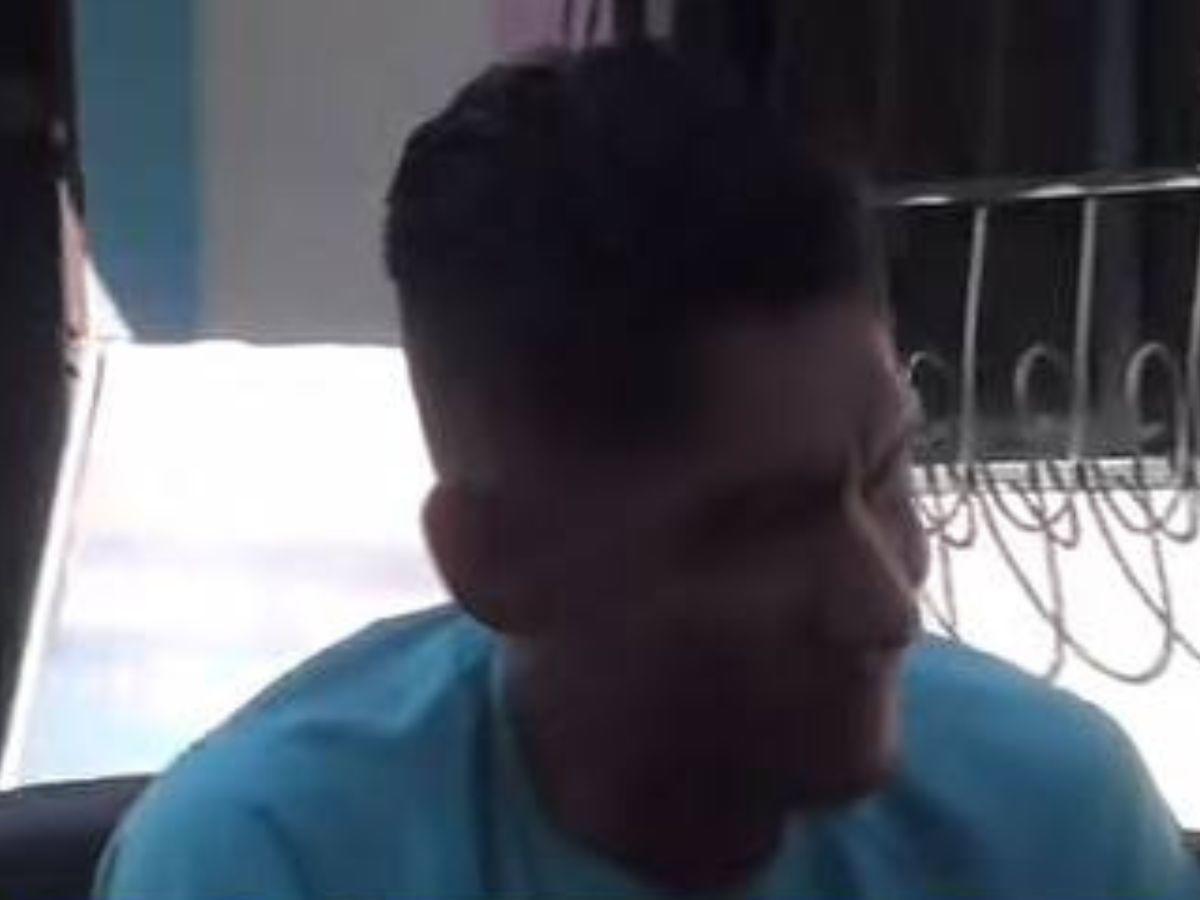 Tenían dos años de relación: Capturan a maestro acusado de abusar de una alumna en Choluteca