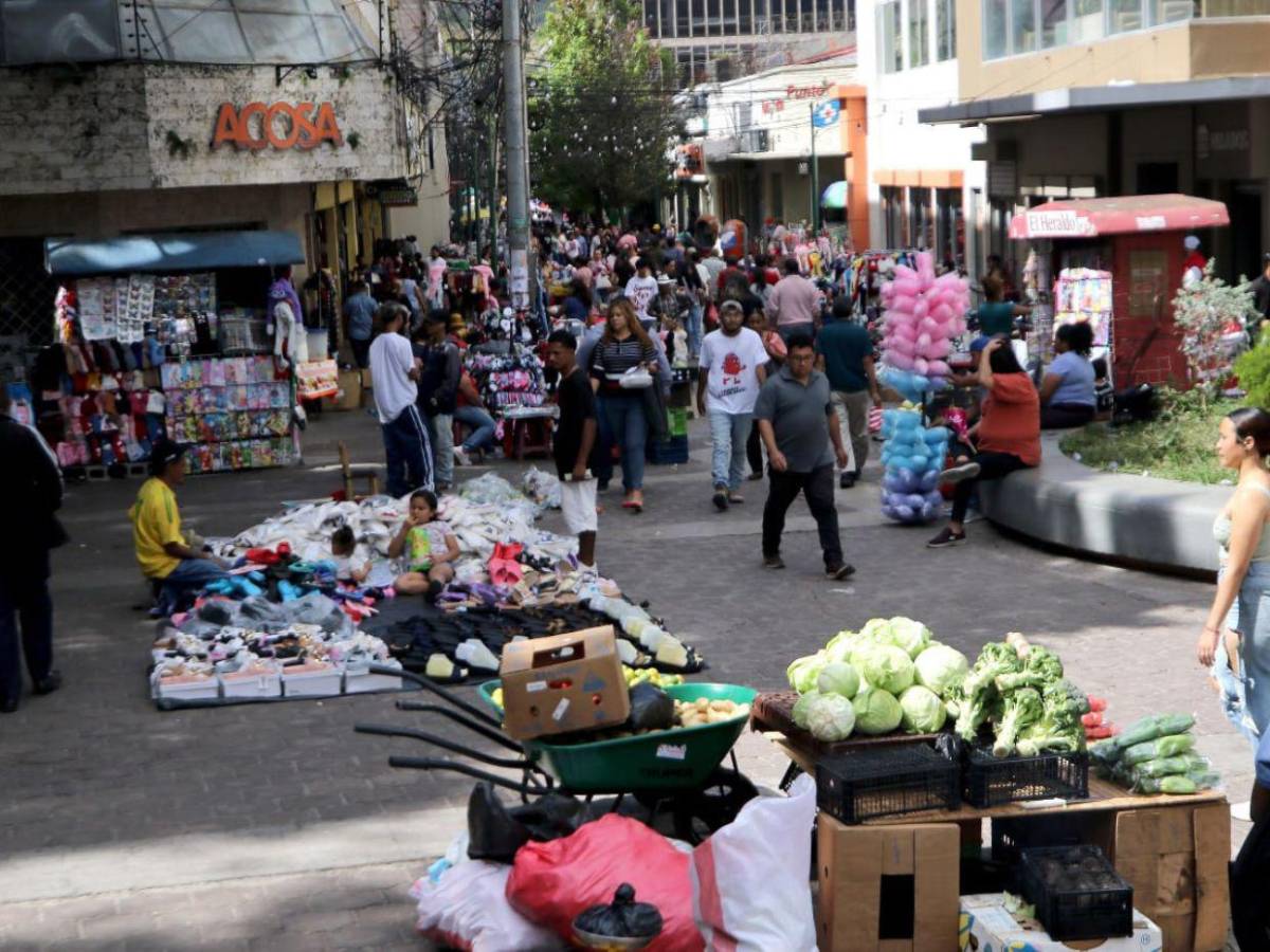 A dos semanas de las elecciones de Honduras: sin un ganador oficial y un polémico escrutinio