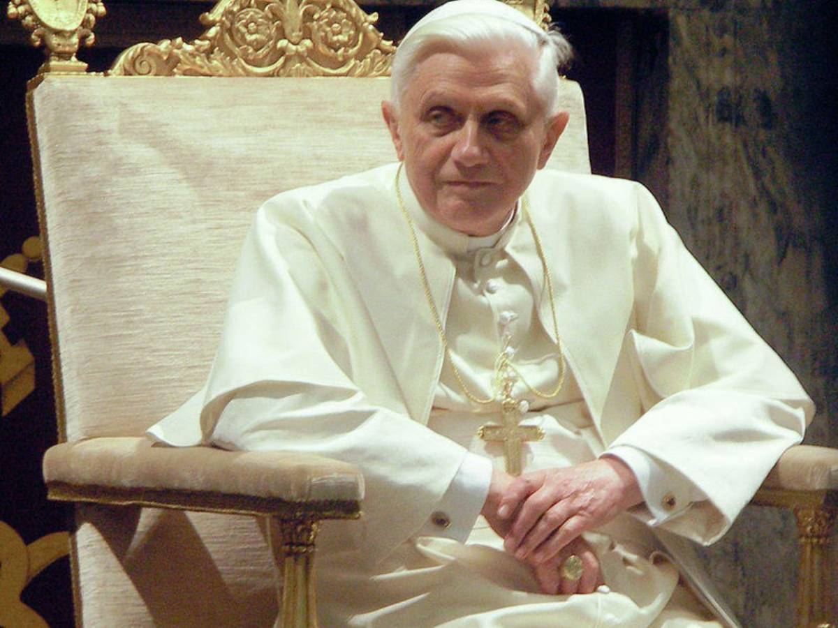 ¿Quiénes fueron los últimos 10 papas de la Iglesia Católica y cómo fue su cónclave?