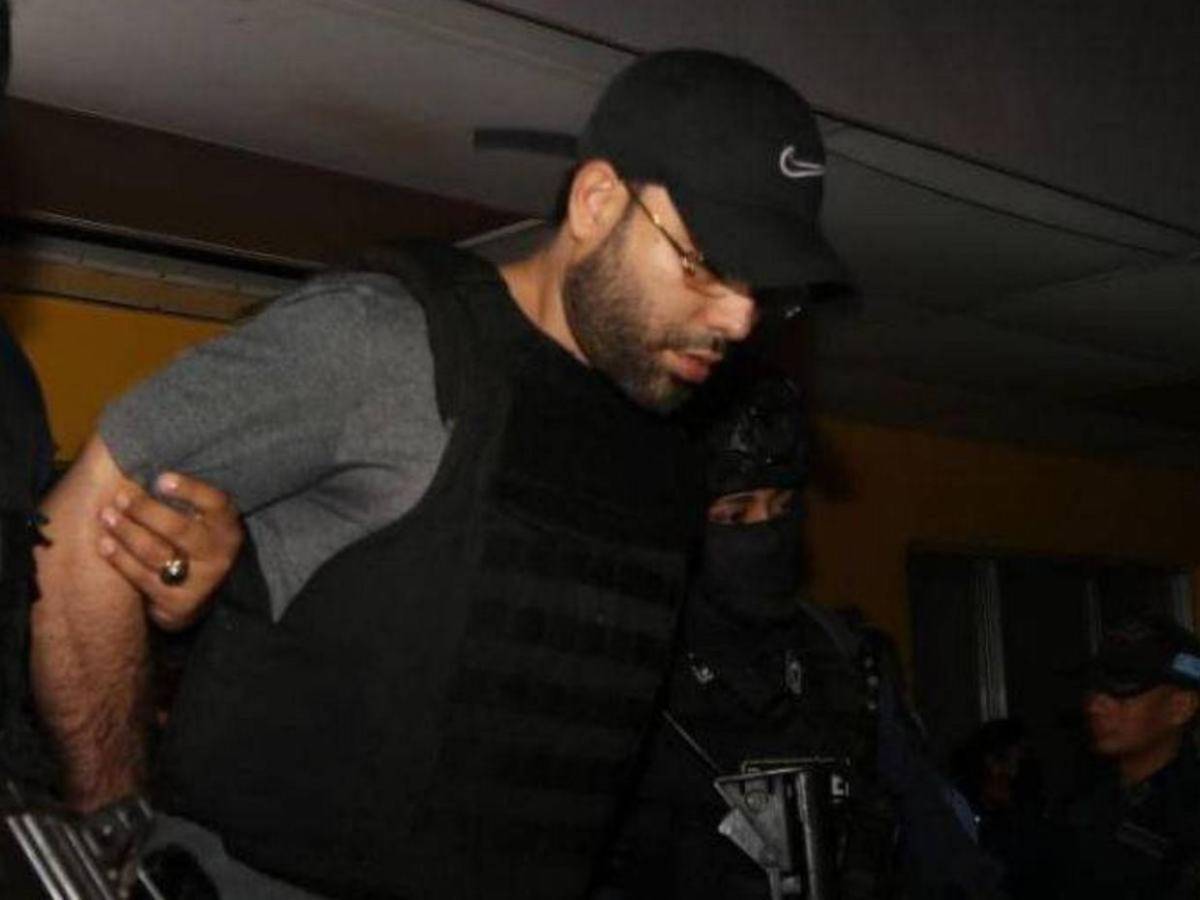 Gilbert Reyes a tercera evaluación mental por crimen en Roatán, ¿estrategia de Plutarco Ruiz?