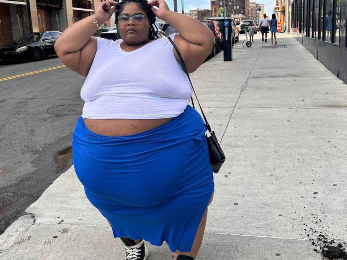 ¿Quién es la rapera que demandó a un taxista por negarse a llevarla debido a su sobrepeso?