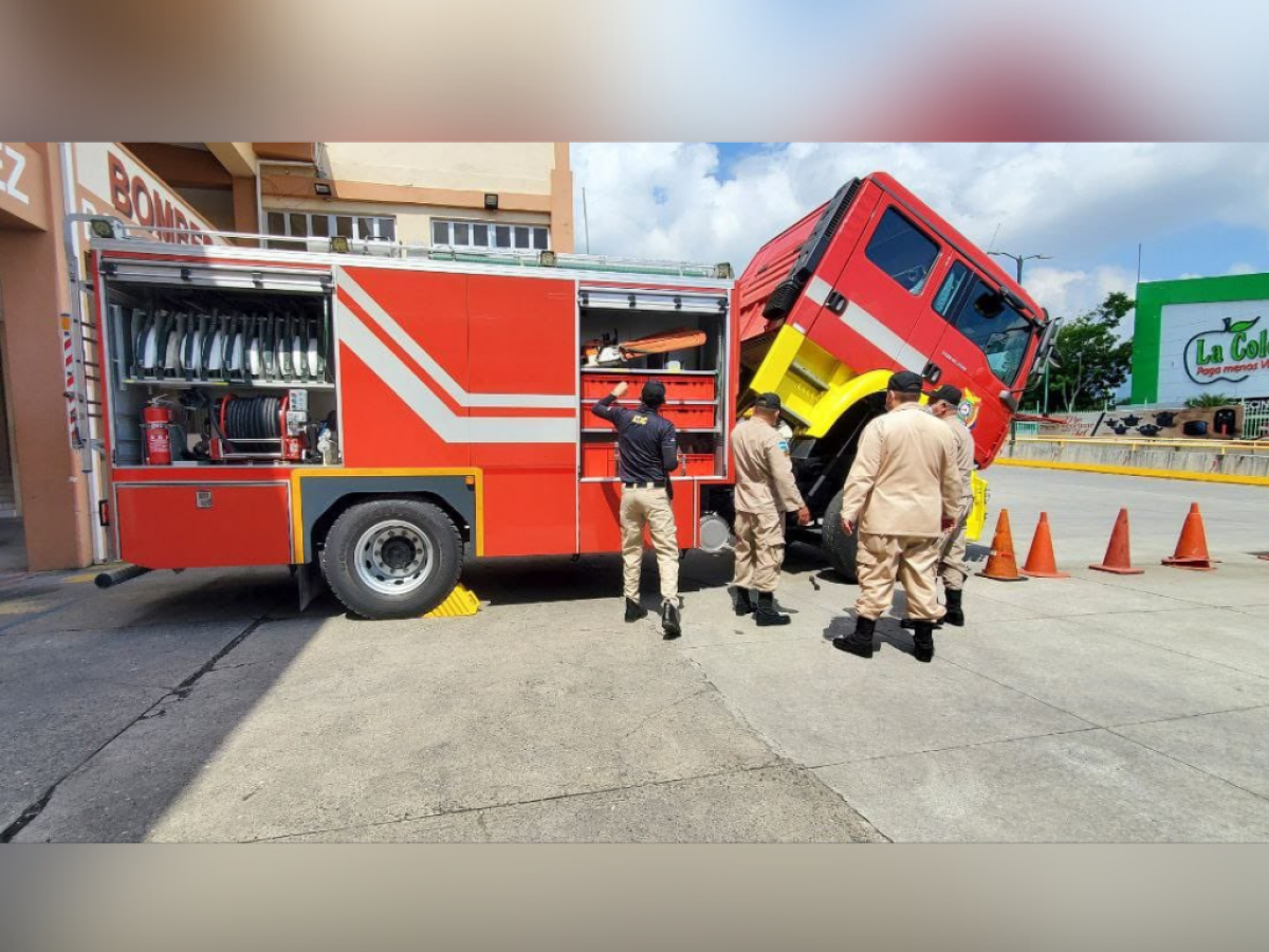Ministerio Público indaga compra irregular de camiones bomberos tras denuncia de EL HERALDO