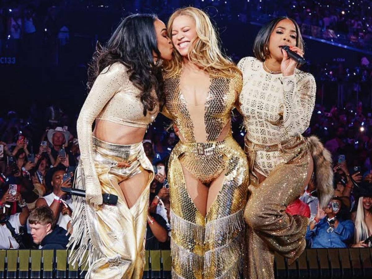 ¿Es Beyoncé un genio artístico o una máquina de marketing?