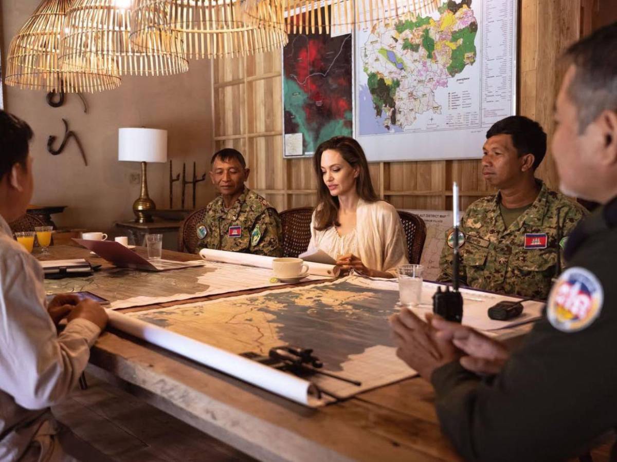 Angelina Jolie cumple su promesa: abandona Los Ángeles ahora que sus hijos son mayores de edad