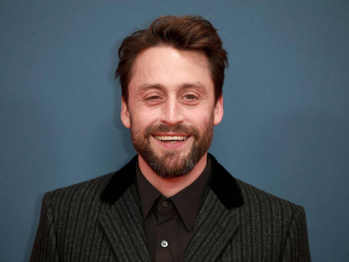 De Chris Evans a Anne Hathaway y más: famosos que presentarán premios en los Oscar 2026