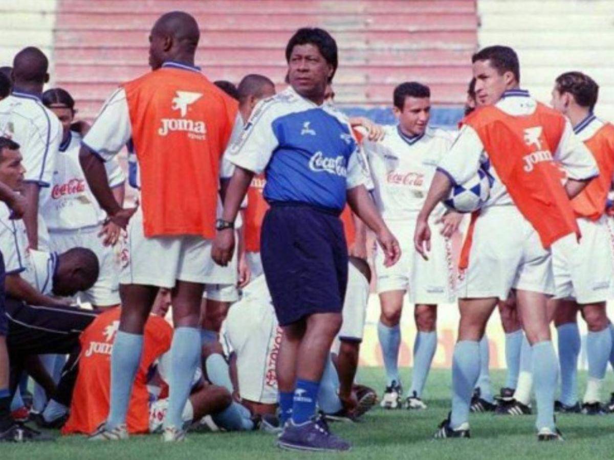 Hoy cumple 70 años “Primitivo” Maradiaga, ícono del Motagua: Un repaso de su carrera