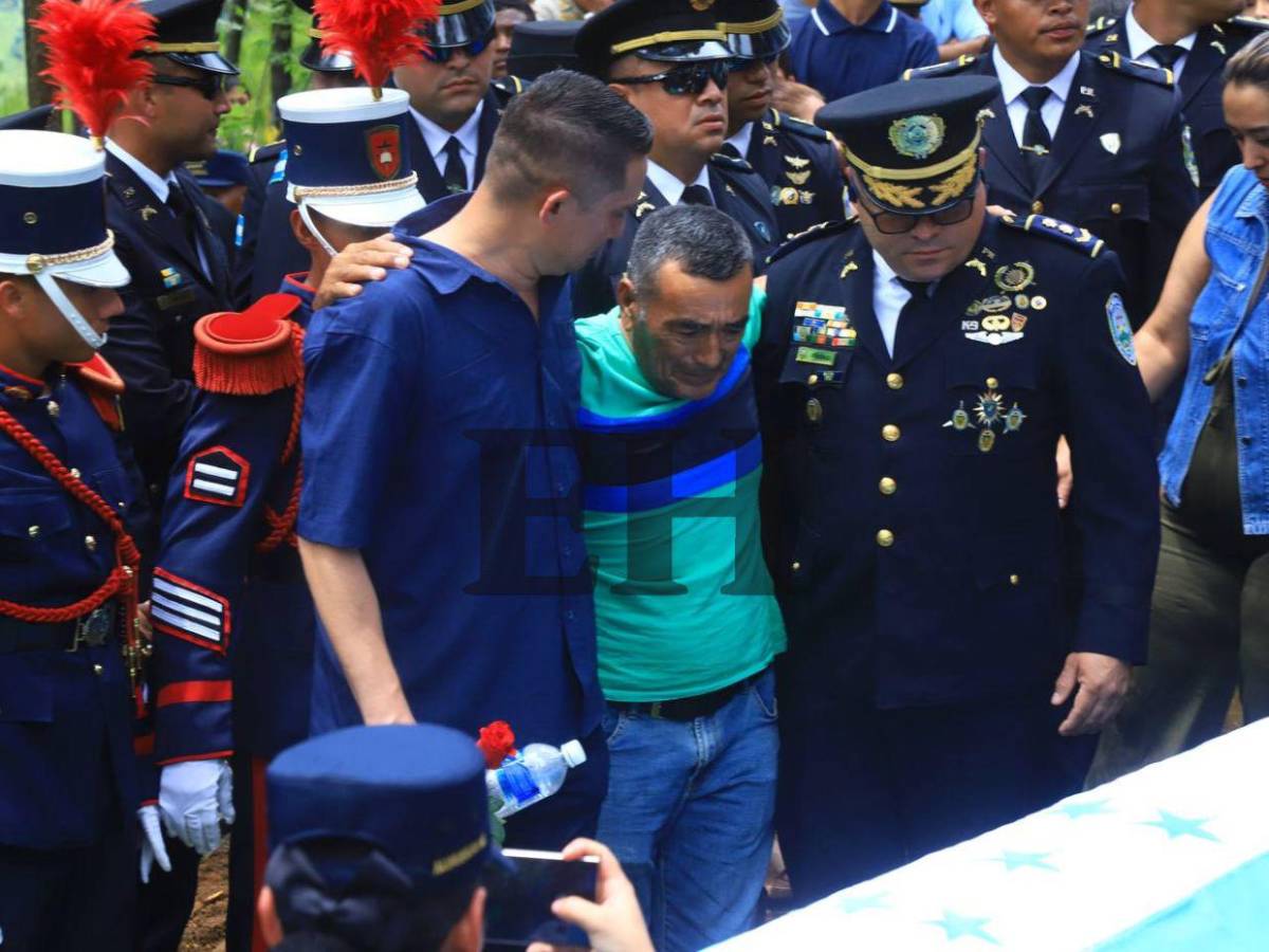 Luto y dolor en la familia de Kevin Pérez, el policía que salvó a un niño en SPS