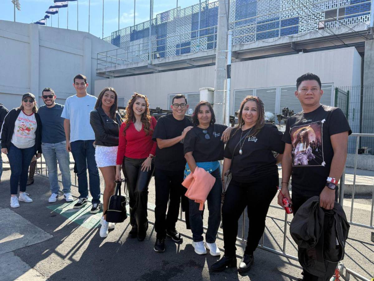 Música, fiesta y seguridad marcan inicio del concierto de Shakira en El Salvador