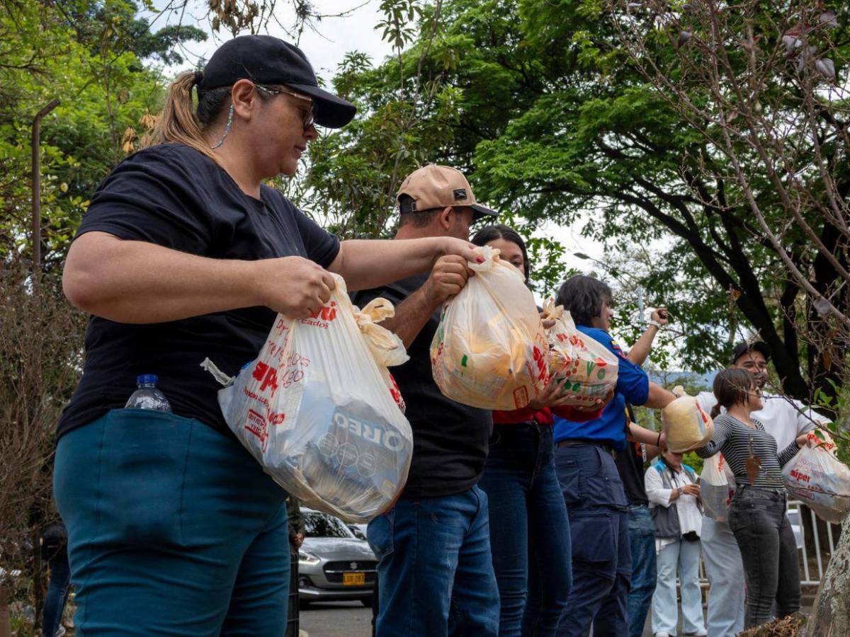 Concierto recauda casi 2 millones de dólares para damnificados del terremoto en Colombia