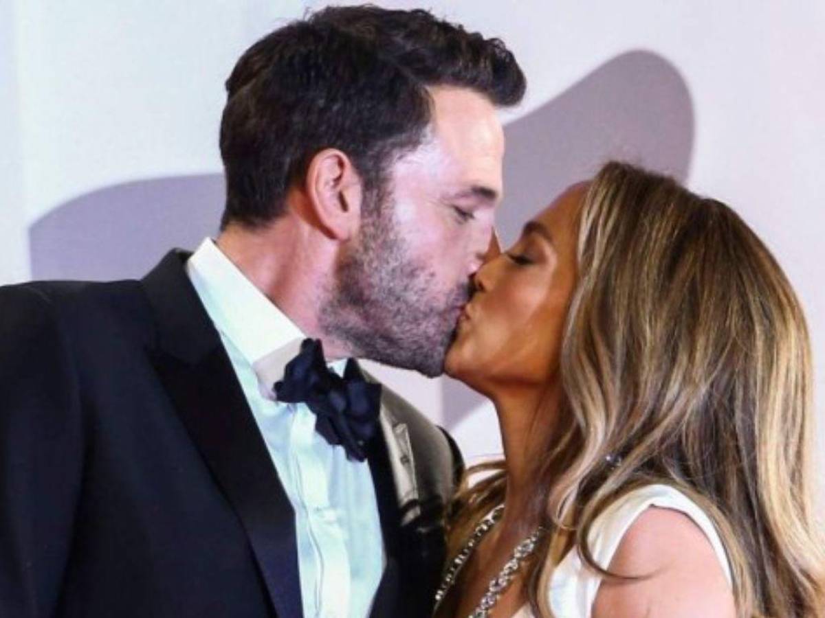 ¿Jennifer López y Ben Affleck se casaron en secreto?