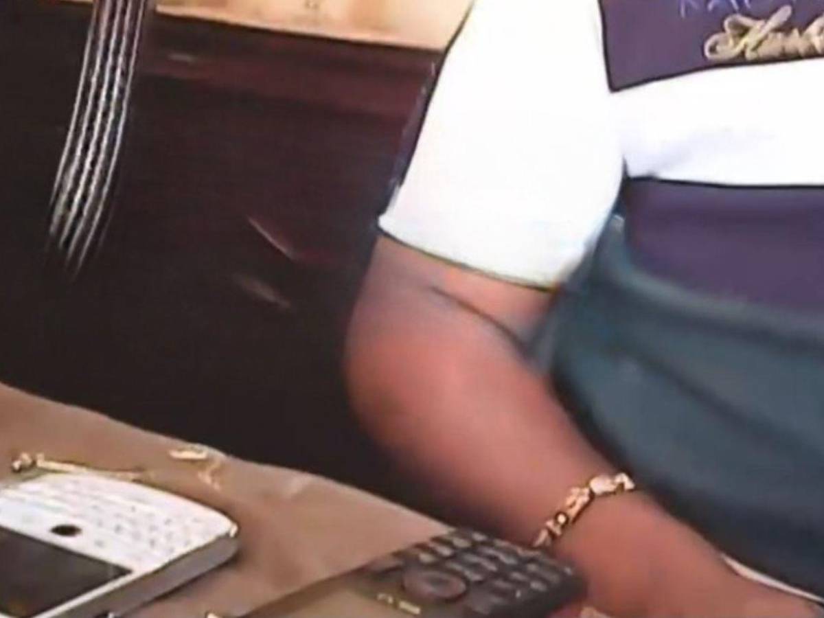 Cuadro a cuadro: Qué le dicen a Mauricio Villeda en narcovideo donde le habrían entregado $400 mil