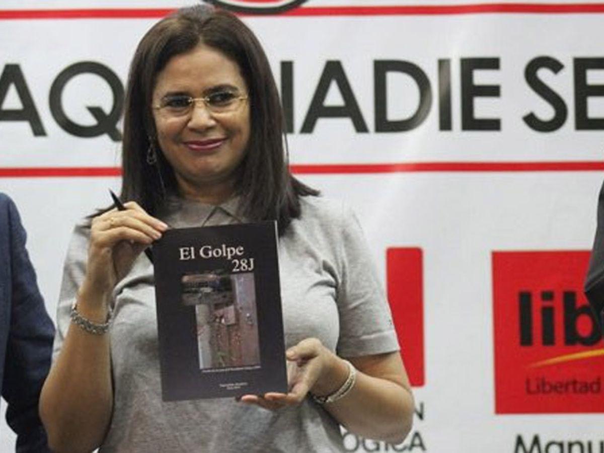 ¿Será o no obligatorio leer el libro El Golpe 28-J en las escuelas de Honduras?