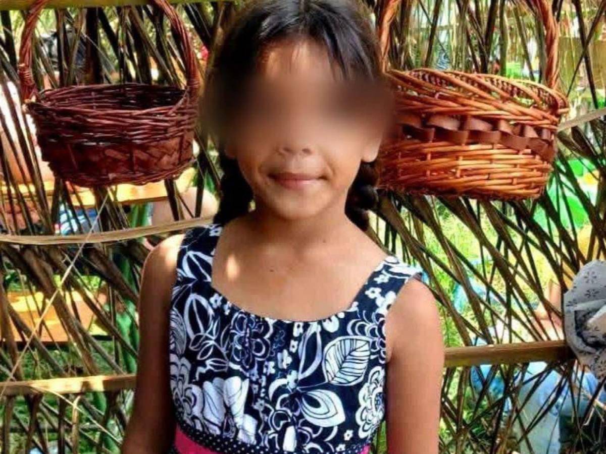 A Emely Muñoz la golpearon en la cabecita y la arrastraron, asegura su padre