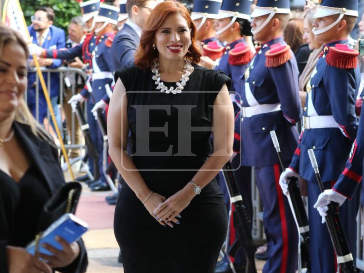 Estilo y glamour: la elegancia imperó en la investidura de Nasry Asfura