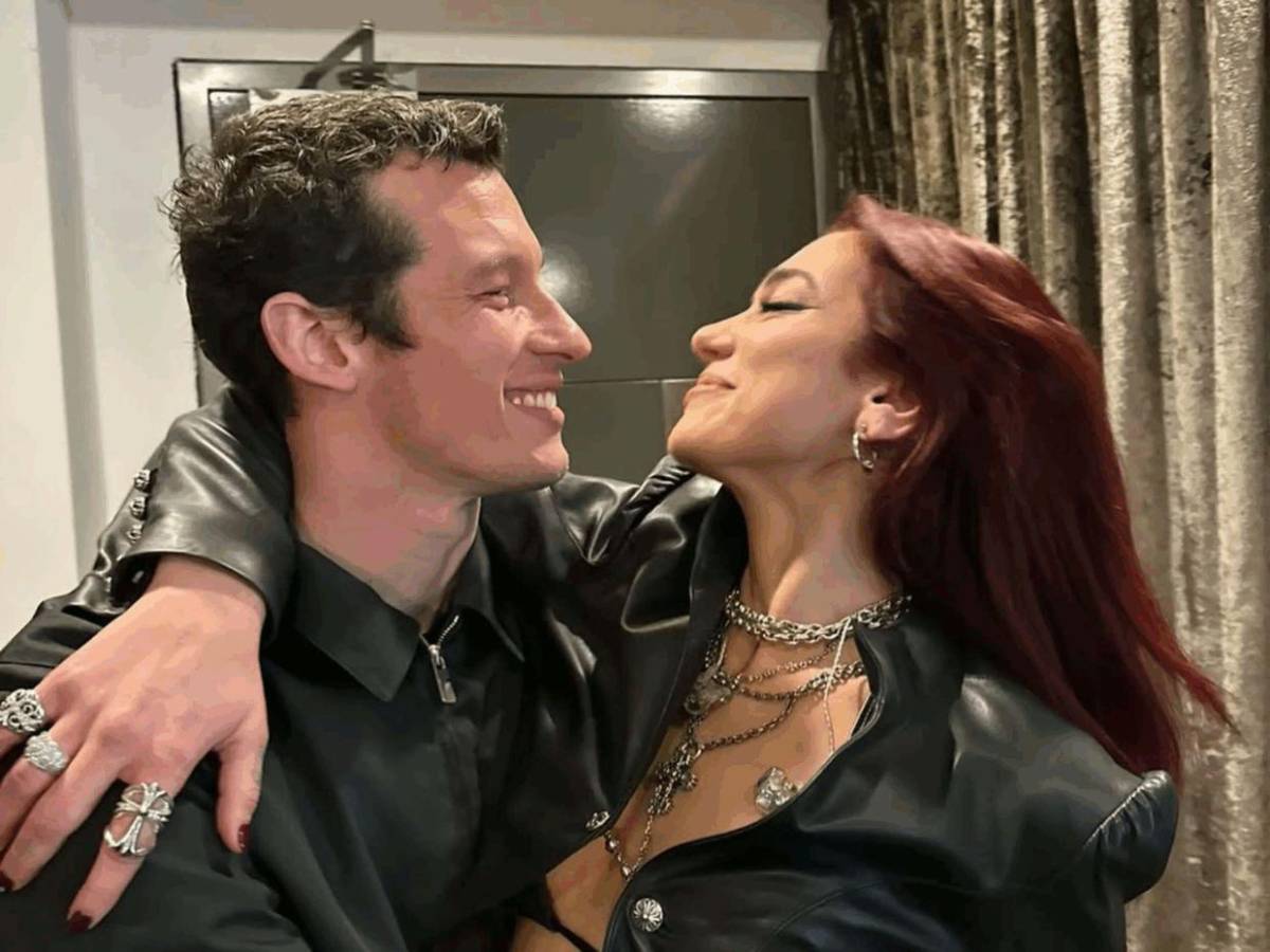 Dua Lipa cumple 30 años en la cima de su carrera musical que ya suma 15