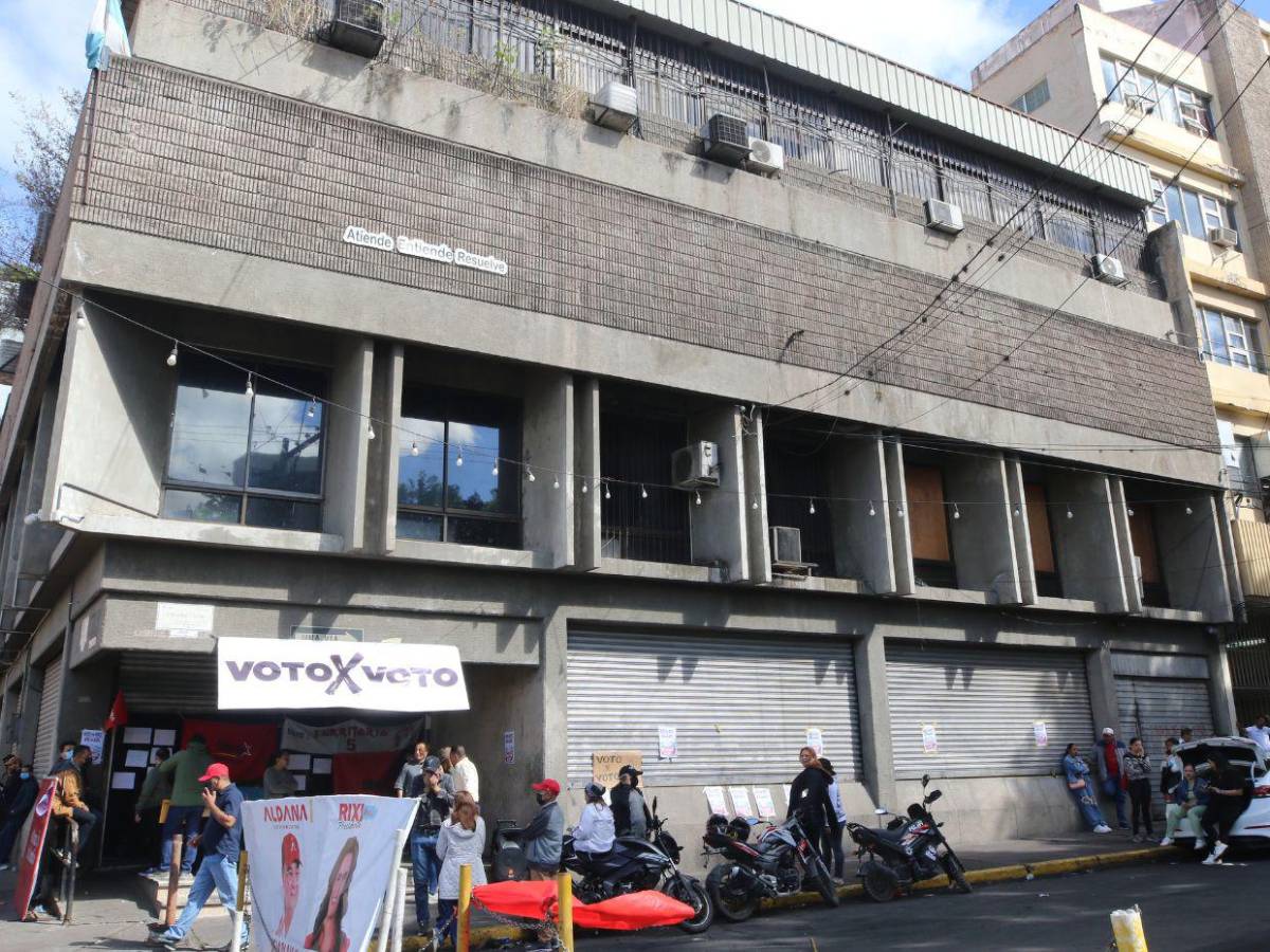 Voto por voto, la exigencia de colectivos que afectó movilidad en la capital