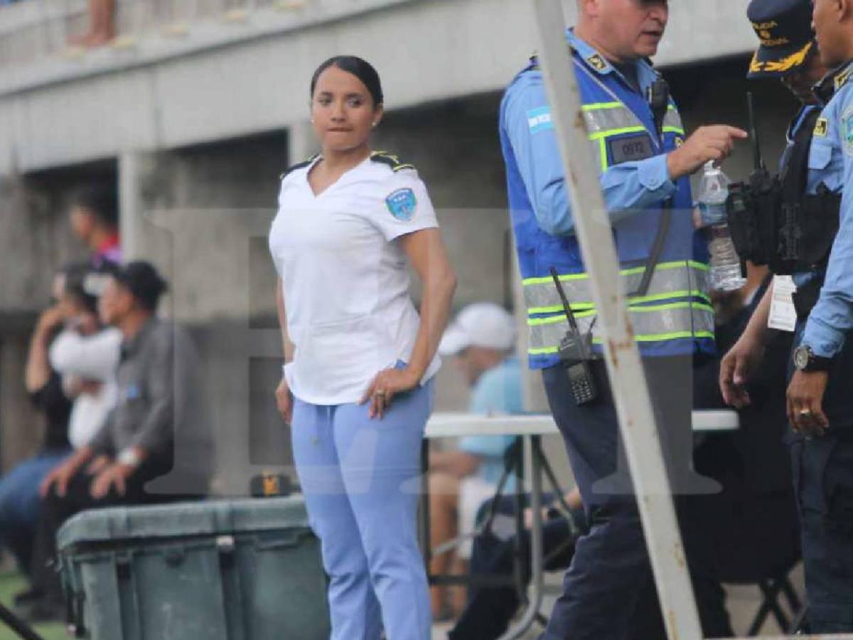 Una hermosura: Revelan quién es la enfermera del Génesis PN que enamoró en Choluteca