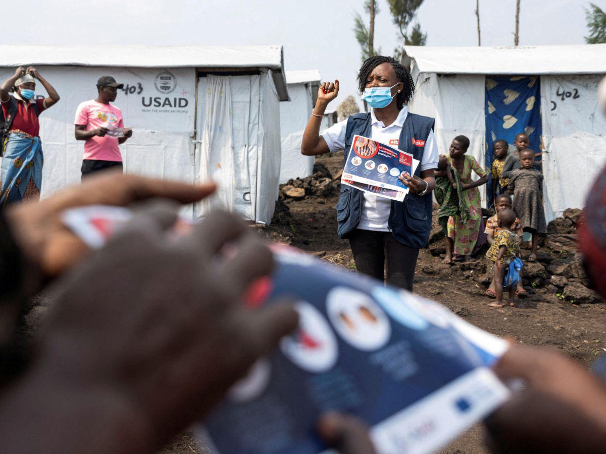 Enfermedad misteriosa cobra decenas de vidas: OMS envía expertos para investigar su origen