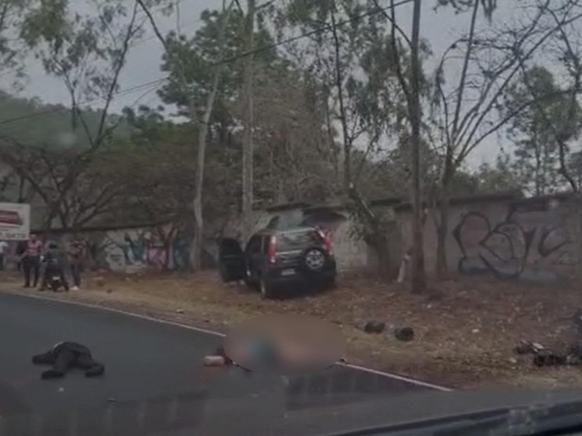 Dos personas muertas deja trágico accidente de motocicleta en carretera a Valle de Ángeles