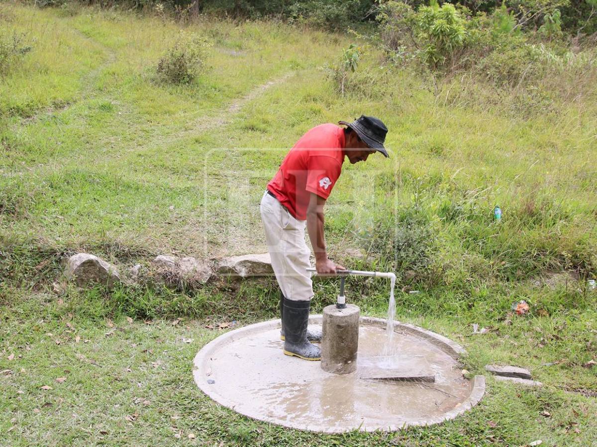 Ausencia total del río es lo que hay en montañas que abastecen de agua a la capital