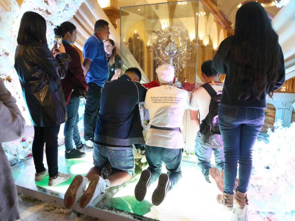 Así se vivió la alborada de la Virgen de Suyapa en su 278 aniversario