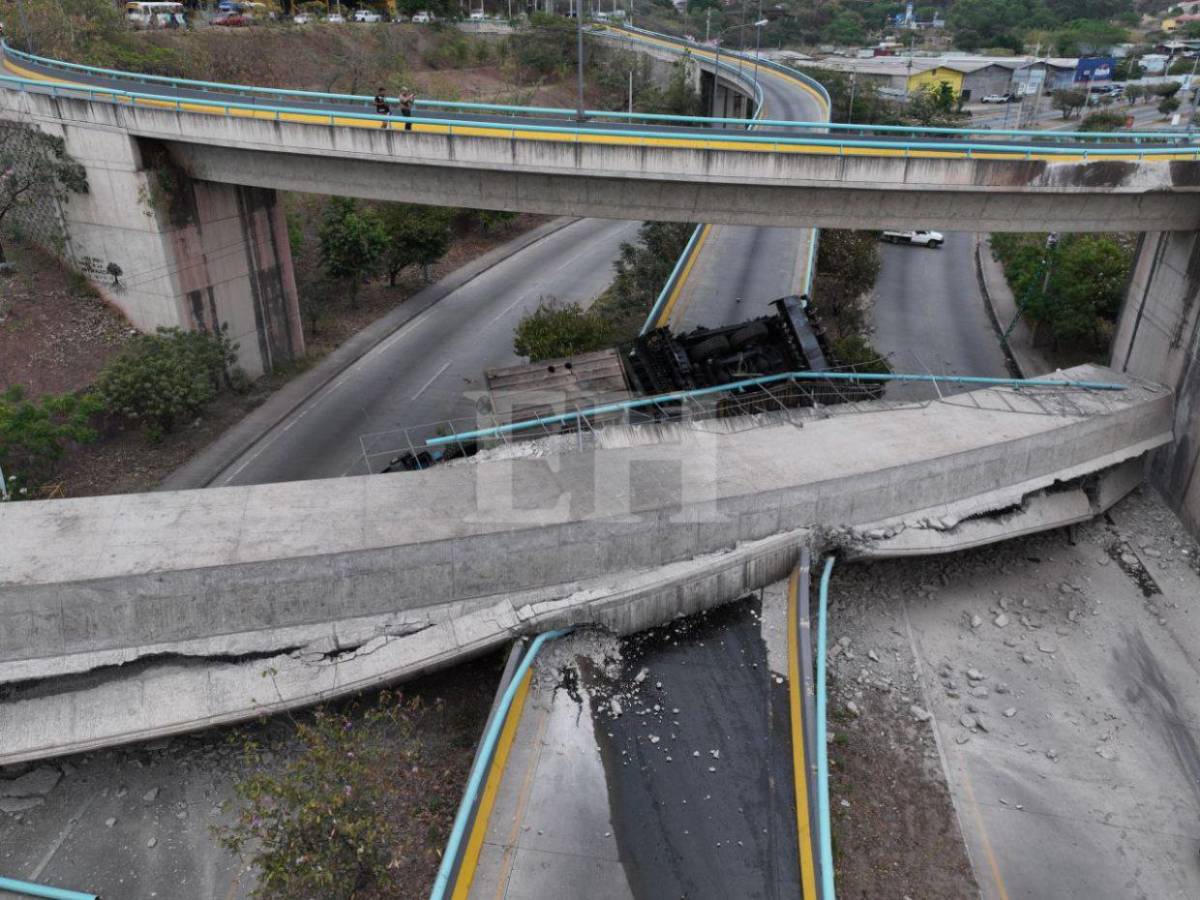 Imágenes tras colapso de rampa de puente desnivel Juan Manuel Gálvez en la capital Imágenes tras colapso de rampa de puente desnivel Juan Manuel Gálvez en la capital