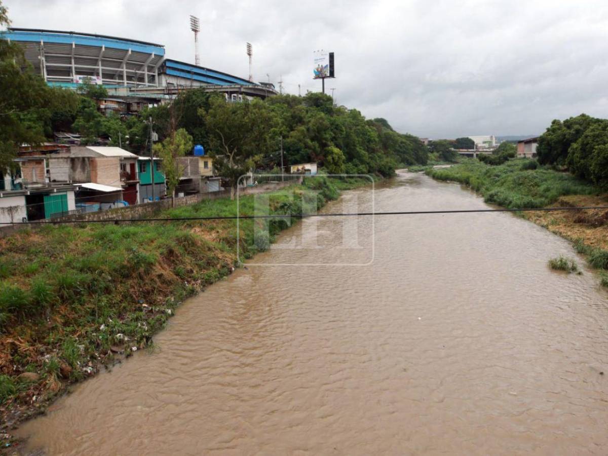 Lluvias con tormentas eléctricas y altas temperaturas predominarán este jueves en Honduras