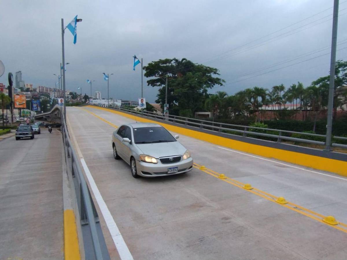 En fotos: así luce el recién inaugurado puente del bulevar Juan Pablo II
