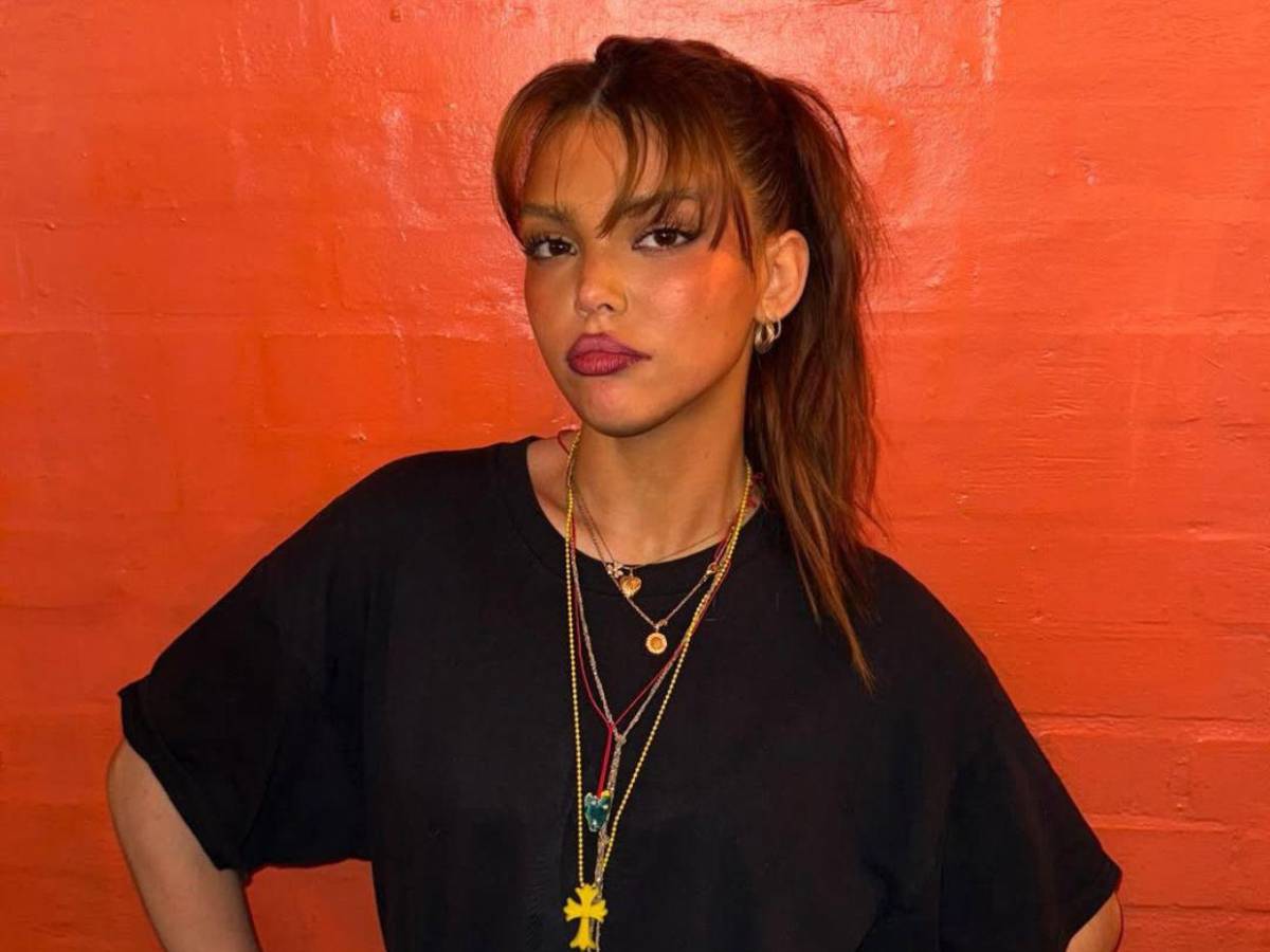 Hija de Alfonso Cuarón recibe ola de críticas por concierto de Dua Lipa: Nepobaby sin talento