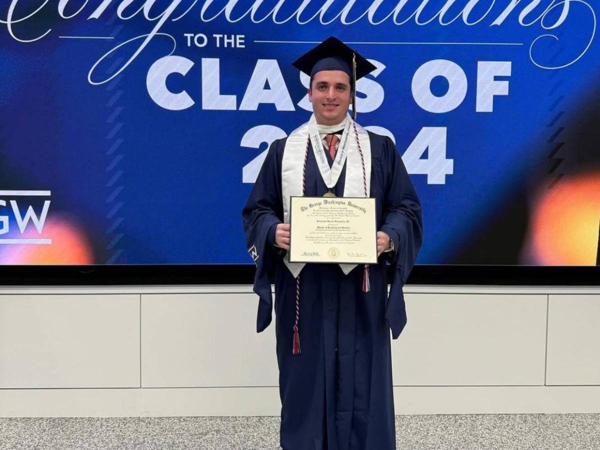 Así es Bernardo Bosch, el hermano de Miss México del que toda Tailandia habla