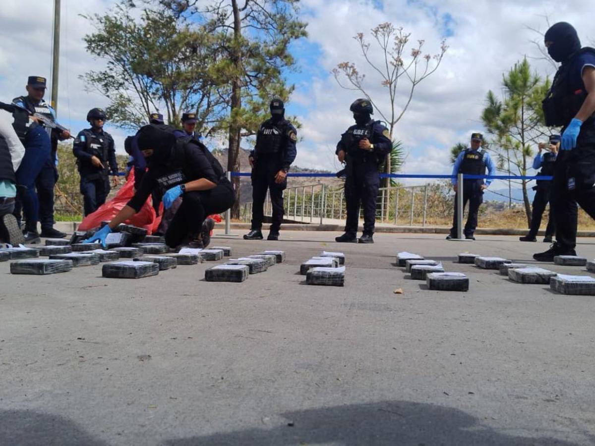 Llegan a la capital los 170 kilos de cocaína incautada en Choluteca