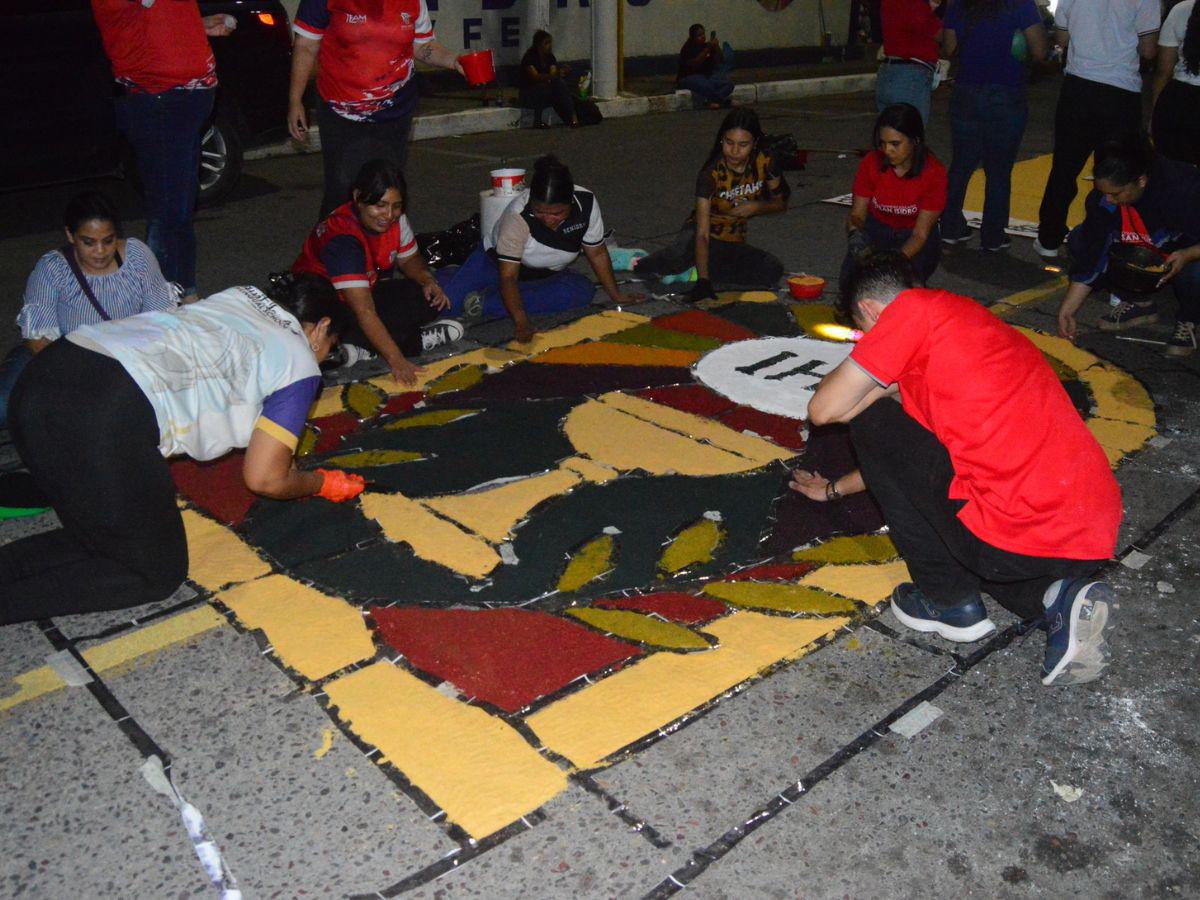 Honduras se pinta de fe en Semana Santa: algunas de las alfombras de aserrín