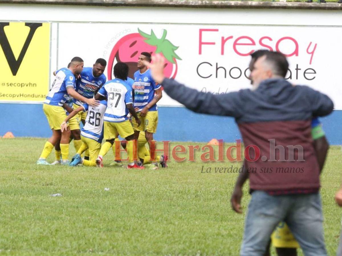 Victoria le amarga el debut en Liga Nacional al Olancho FC con empate 1-1 sobre la hora