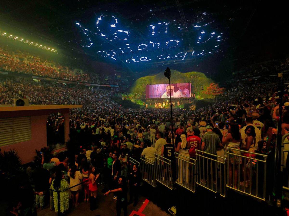 La “Casita” de Bad Bunny desata polémica: dueño de la vivienda reclama millones