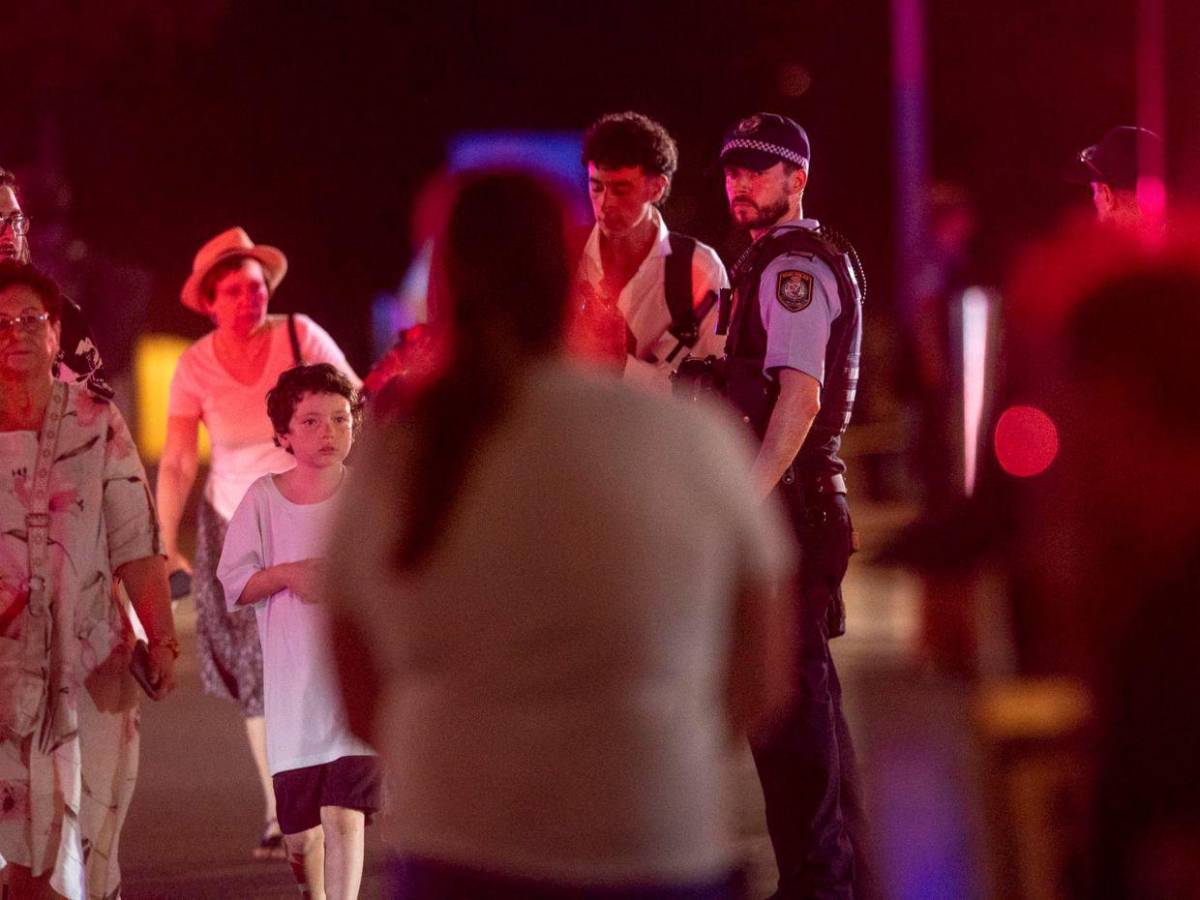 En el primer día de Hanukkah: reportan ataque terrorista contra comunidad judía en Australia
