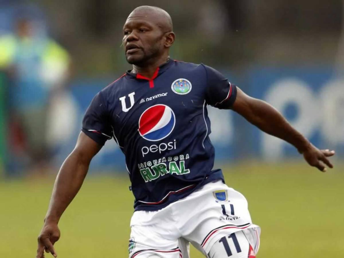 Político y con cargo en el gobierno: Nueva vida de Tyson Núñez tras retiro del fútbol profesional